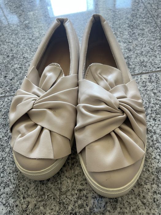 Sapatos / sapatilhas