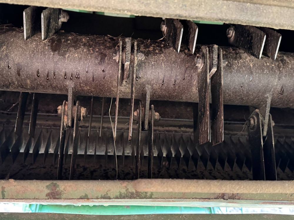 Продам зерновий комбайн john deere 952 1979р жатка 3.10м