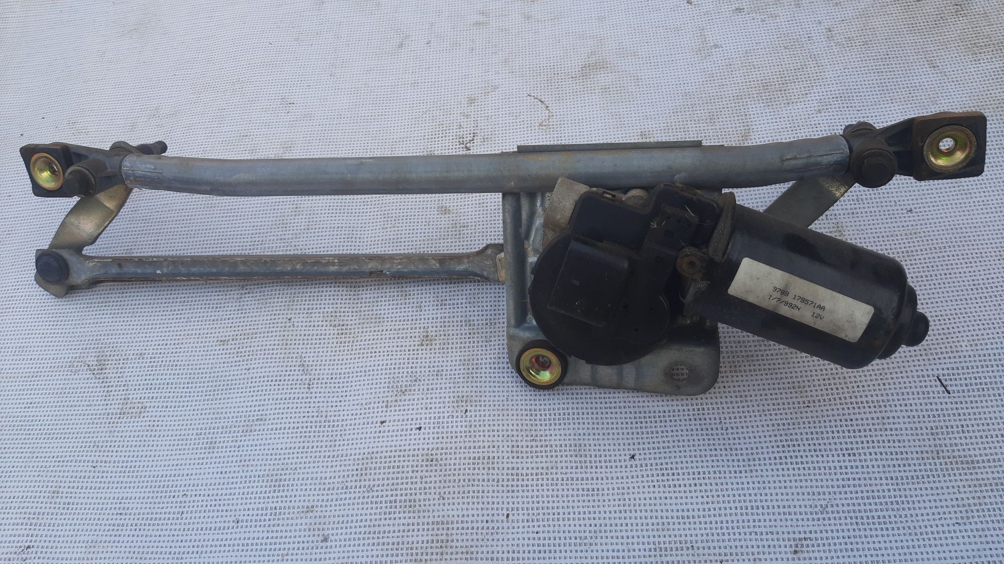 Ford Cougar mechanizm wycieraczek silniczek komplet oryginał