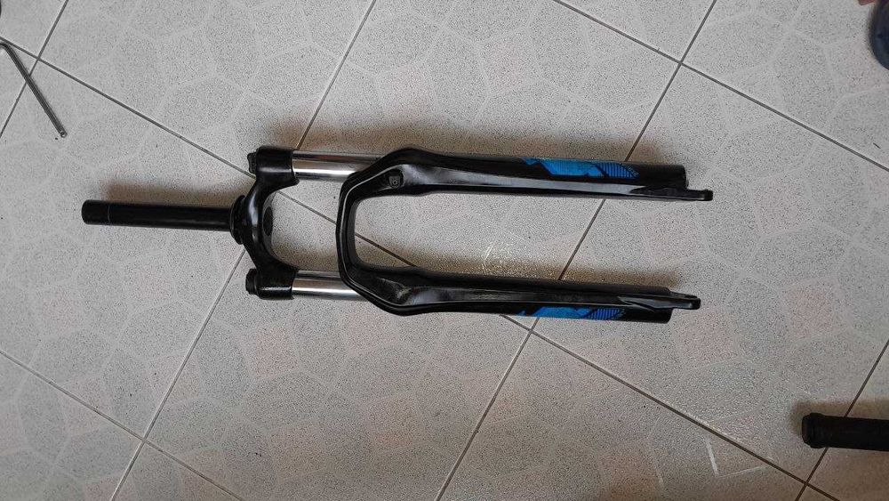 Вилка RST dirt RA 100mm