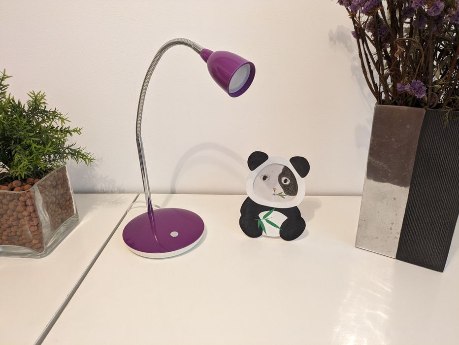 Candeeiro de Mesa Flexível Roxo
