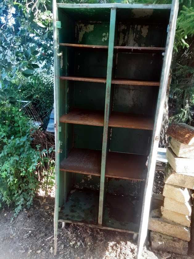 Szafa metalowa do warsztatu