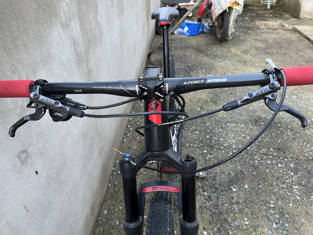 bicicleta btt superior