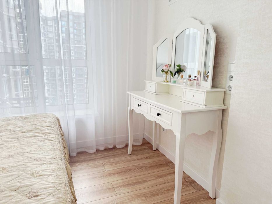 Трикімнатна квартира з якісним ремонтом у ЖК Гранд Бурже