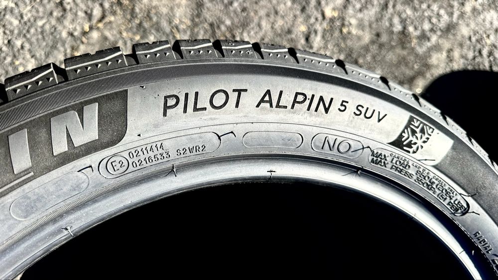 295/40/20 Michelin Pilot Alpin5 NO | 85%остаток | зимние шины