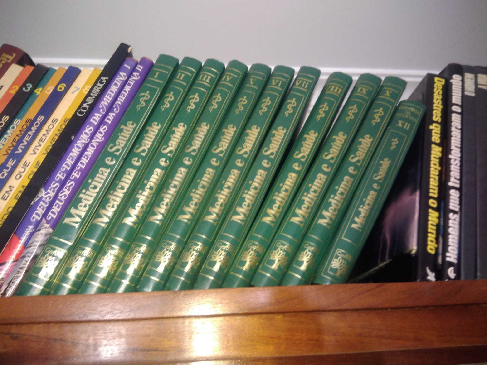 BIBLIOTECA/ Coleções de Livros - novos