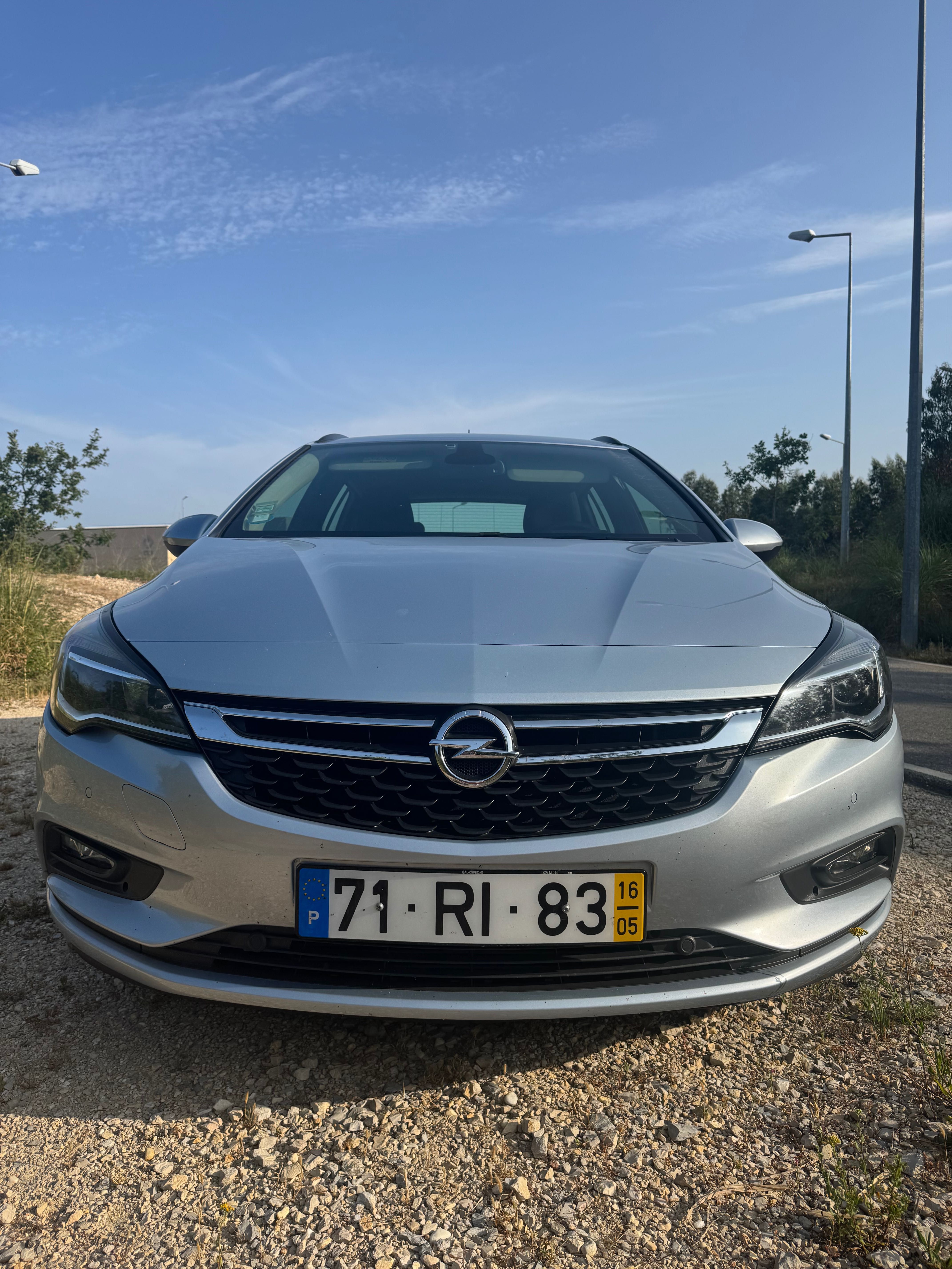 Opel Astra Sports Tourer 1.6 2016