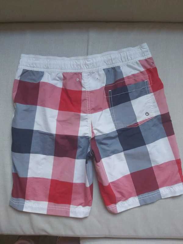 Tommy hilfiger piekne spodenki 14 l.
