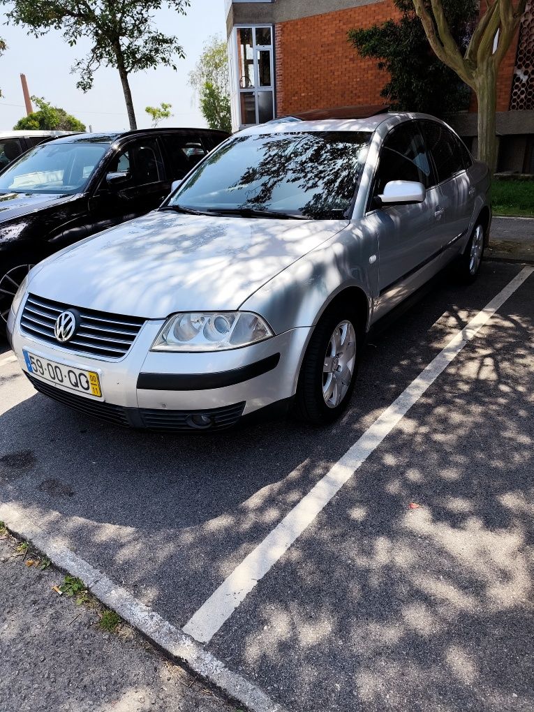 Volkswagen Passat PD130 6V