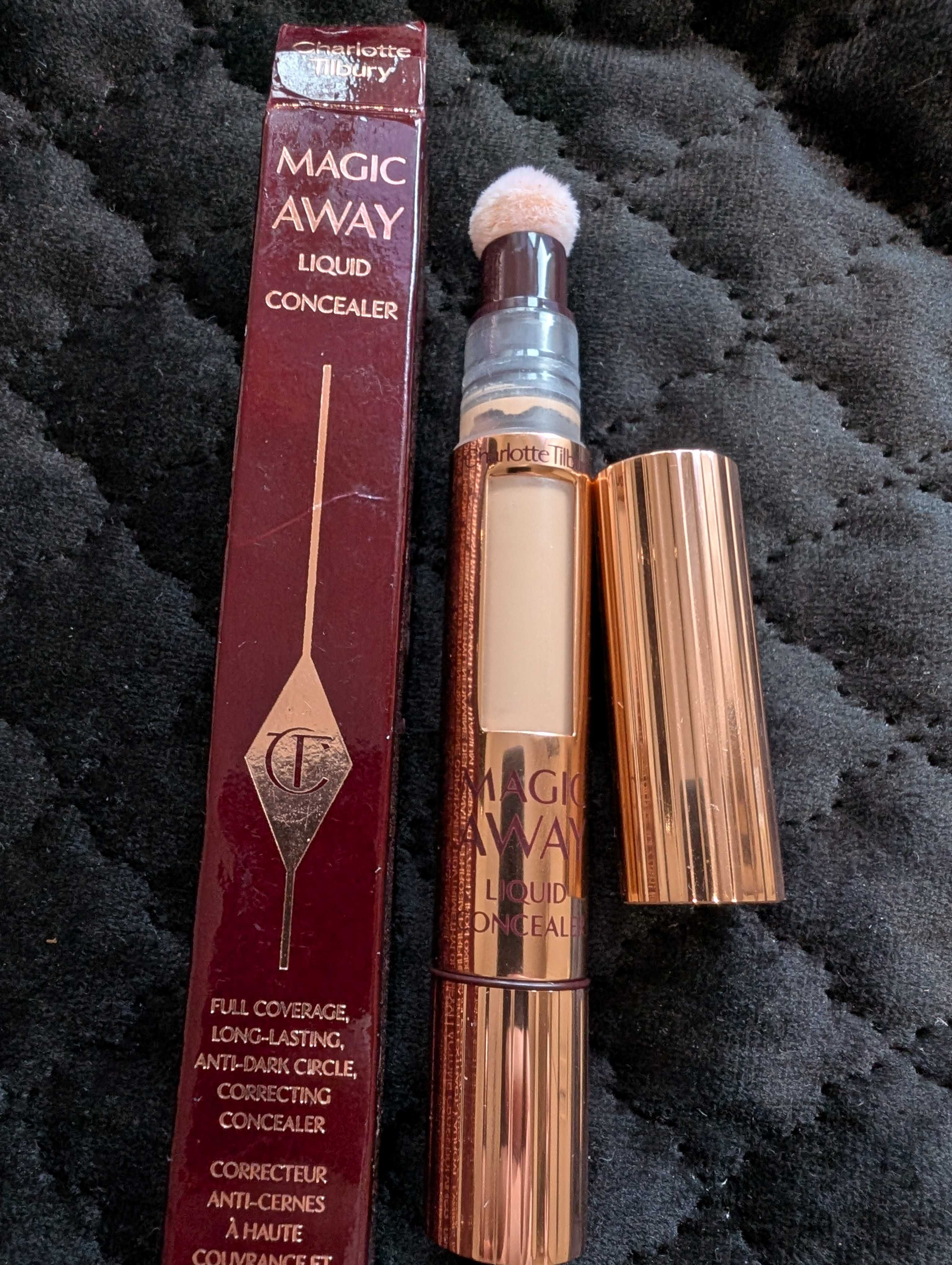 Korektor pod oczy - Charlotte Tilbury Liquid Concealer, 5. Medium