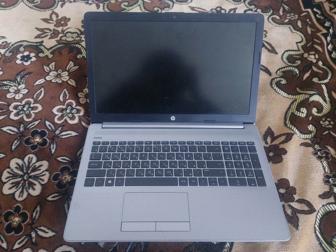 Ноутбук Hp 250 g7