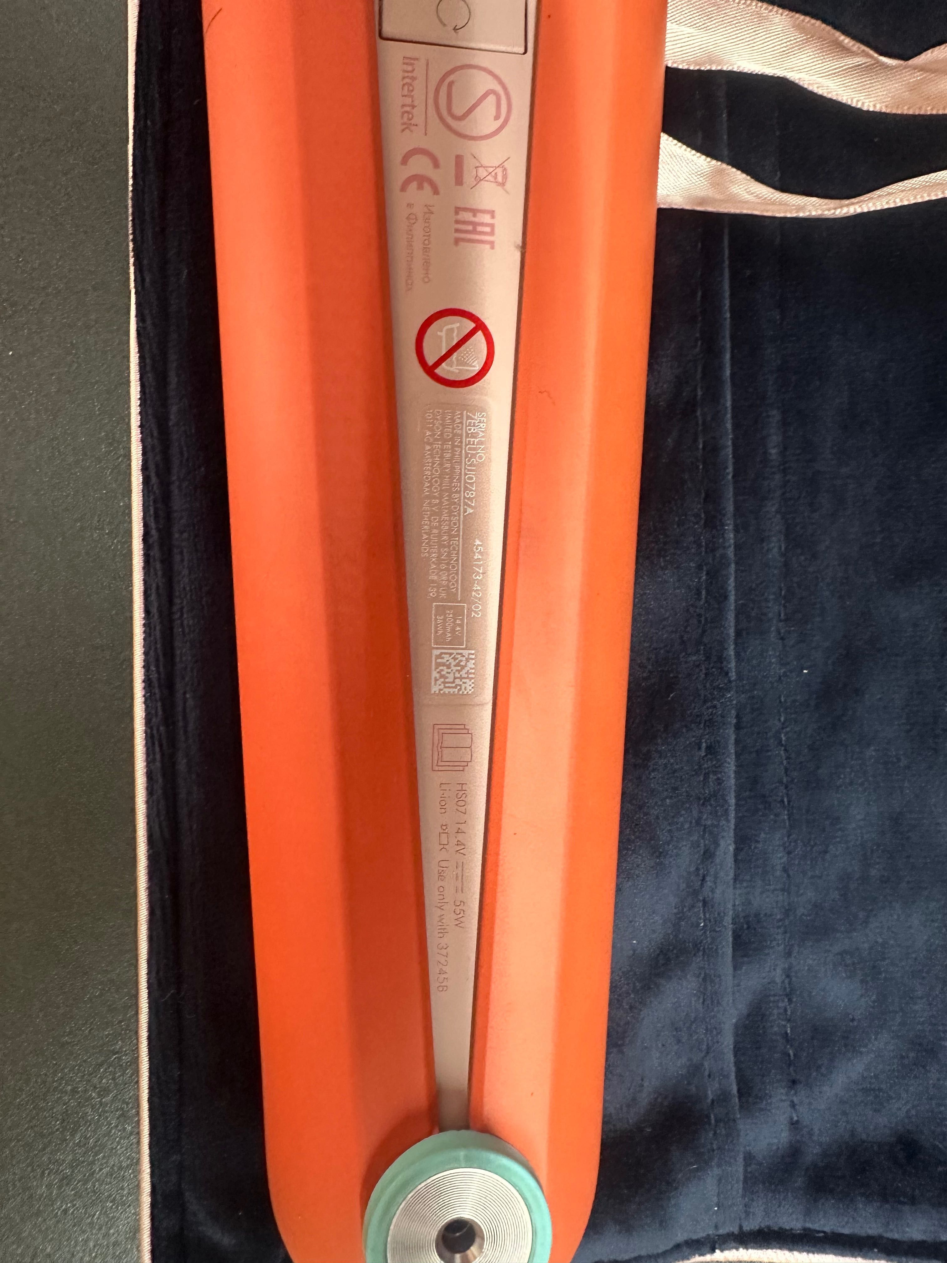 Descrição Dyson Corrale - HS07 Ceramic Pop - Orange