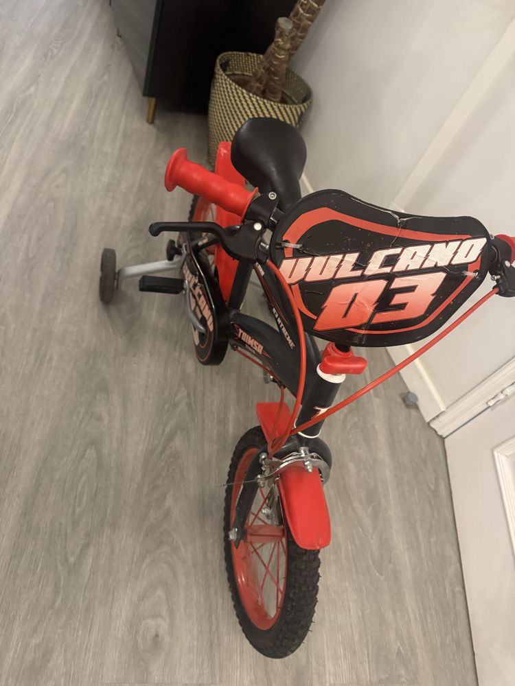 Bicicleta de criança ( como nova)