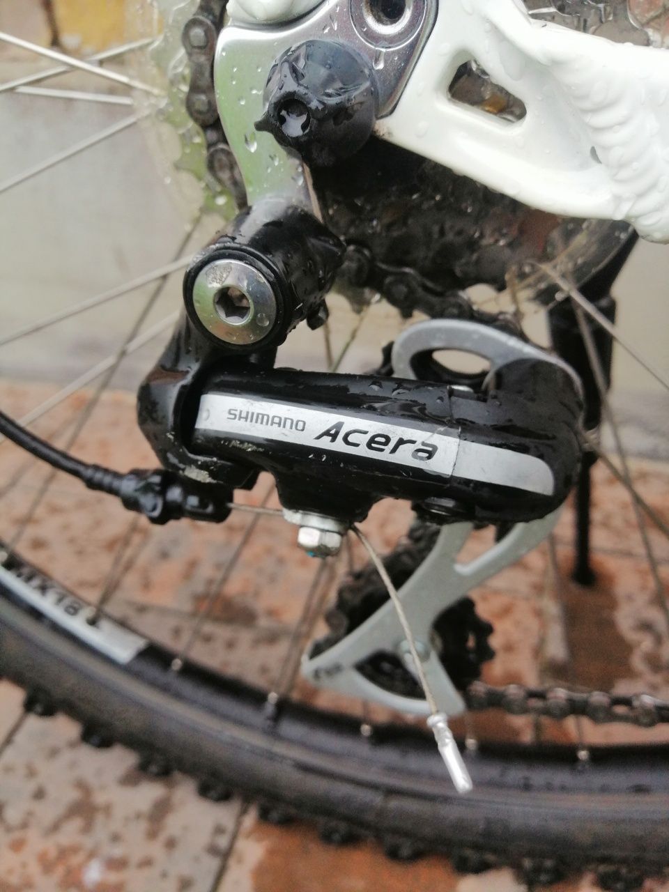 Rower Centurion Backfire 40, koła 26 cali, Amortyzatory