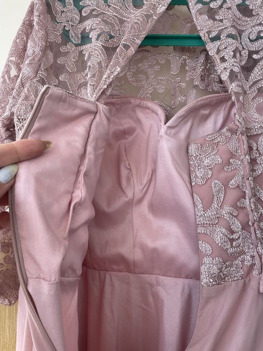 Вечернее, нарядное платье