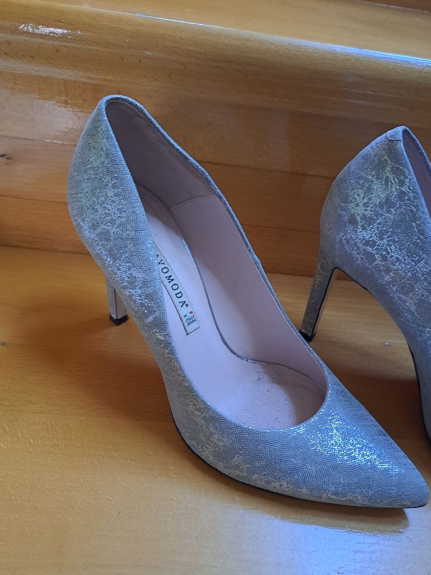 Eleganckie buty damskie skóra