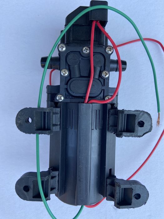 Насос для опрыскивателя аккумуляторного мембранный 12В , 3,1 л/ мин.