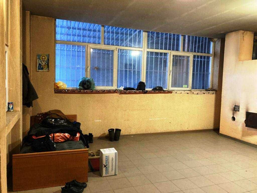 Продаж приміщення під вантажне СТО або склад