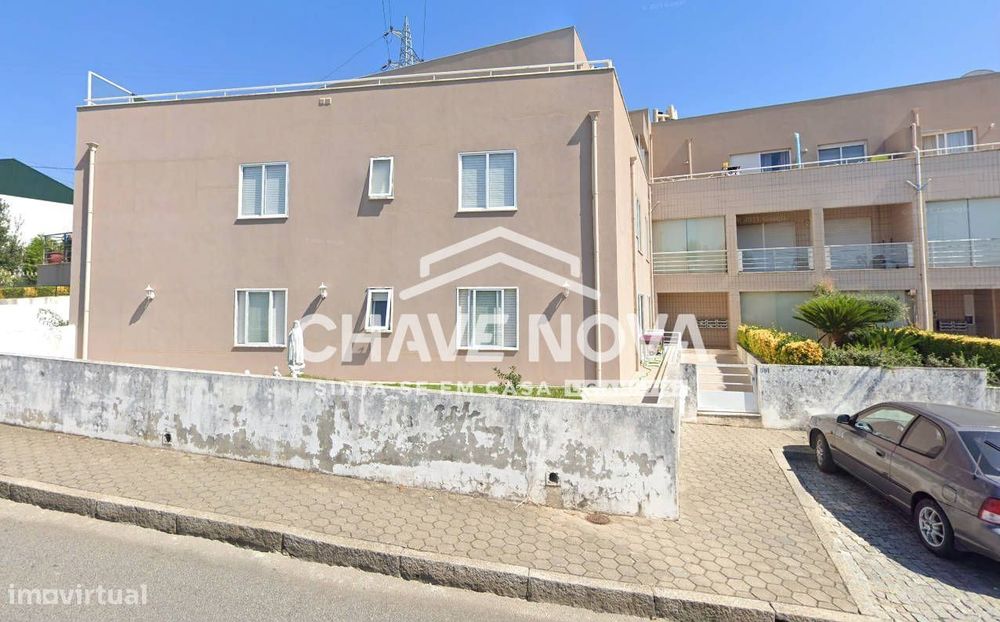 PS - T2 com 125 m² situado em Sermonde