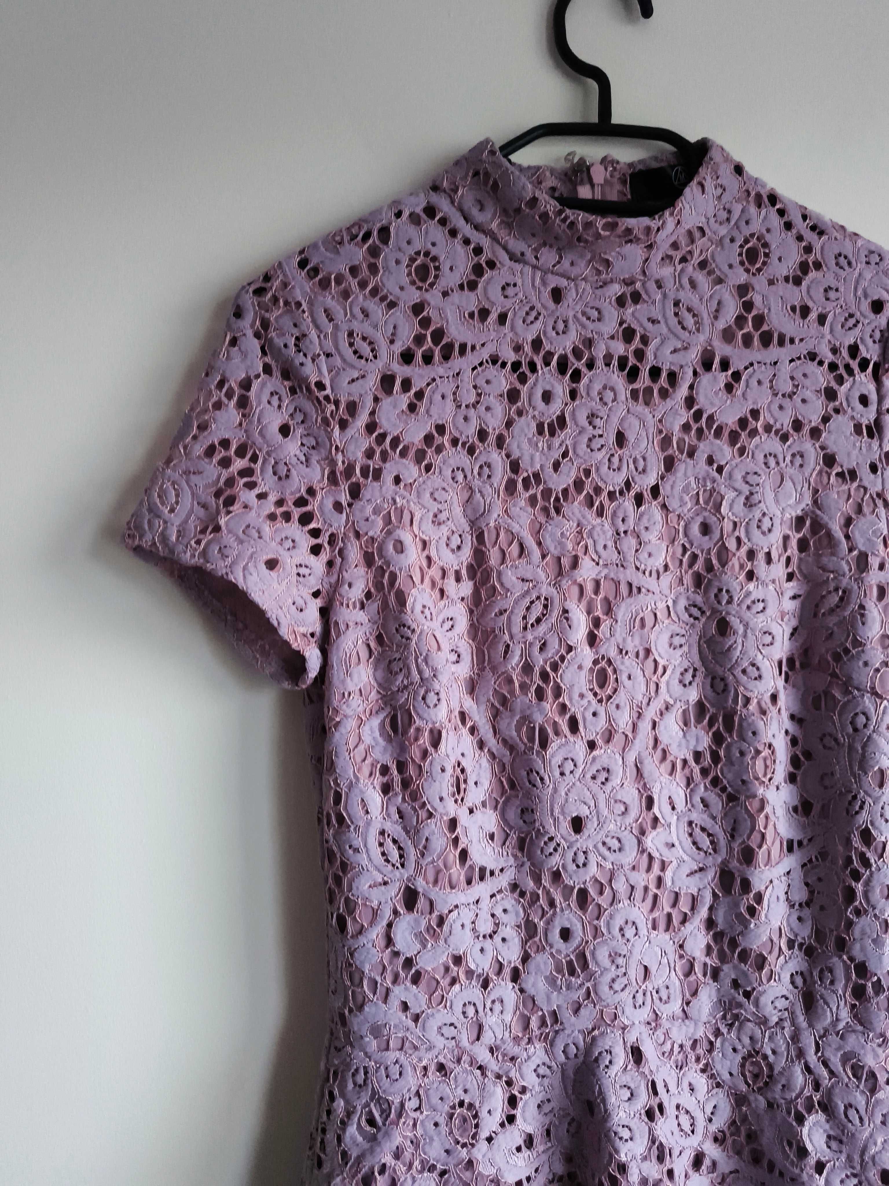 Śliczna sukienka w odcieniu pastelowego fioletu marki Missguided S/36
