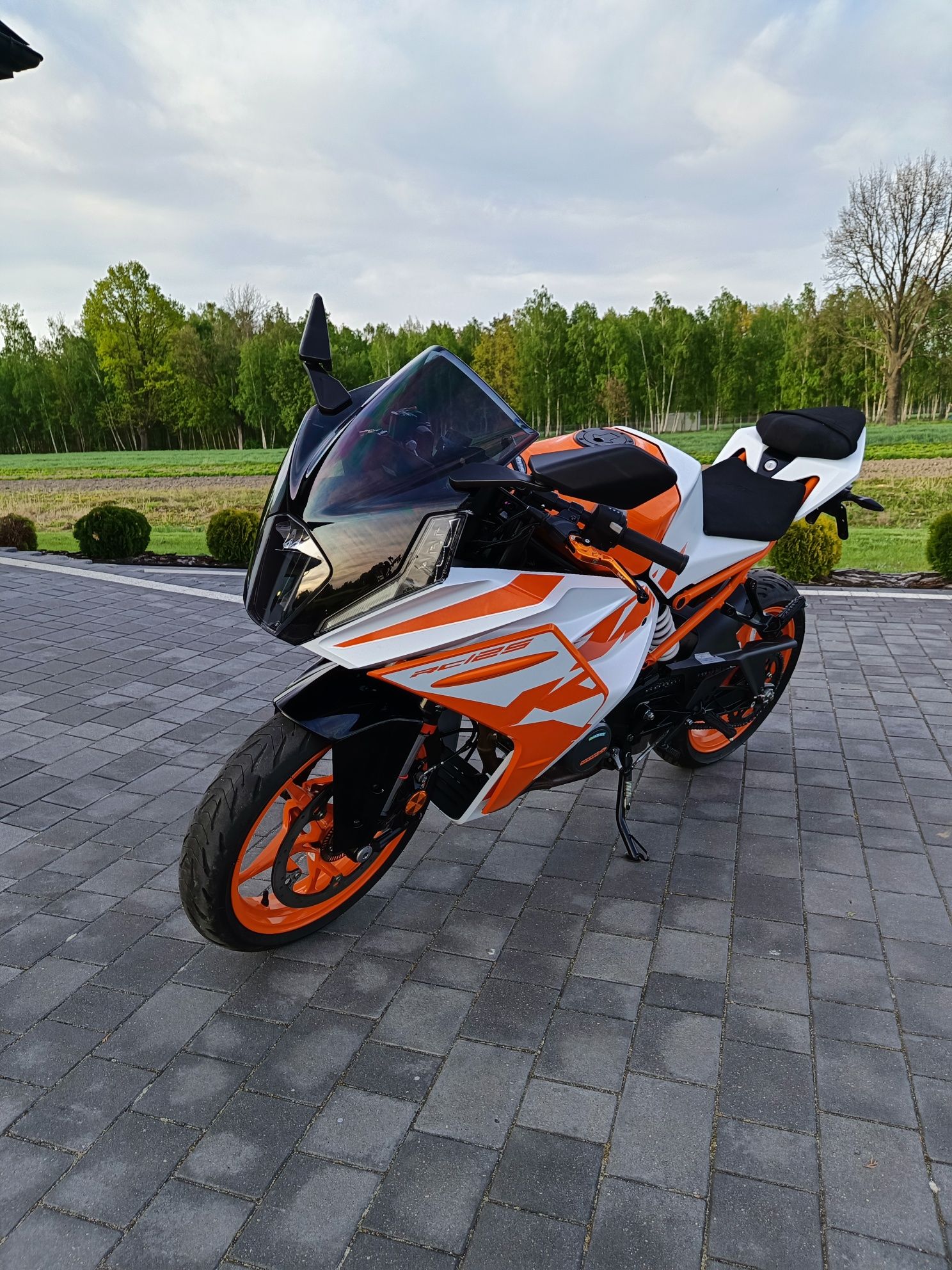 KTM RC 125 Limited Edition 2023 pakiet LED Tablet ABS