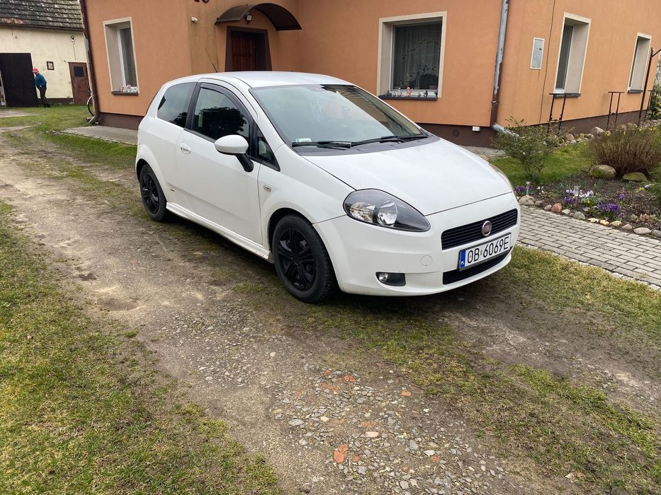 Fiat Grande Punto Grande Punto 2007. Zwinny, mało pali!