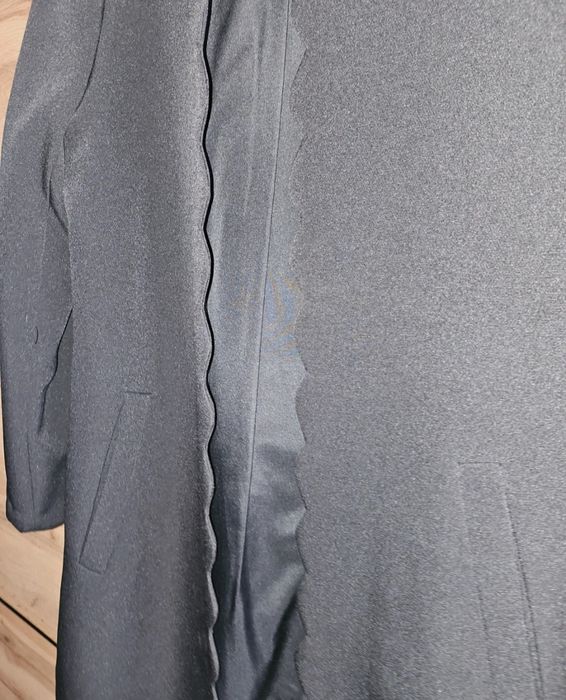 Marynarki w rozmiarze l