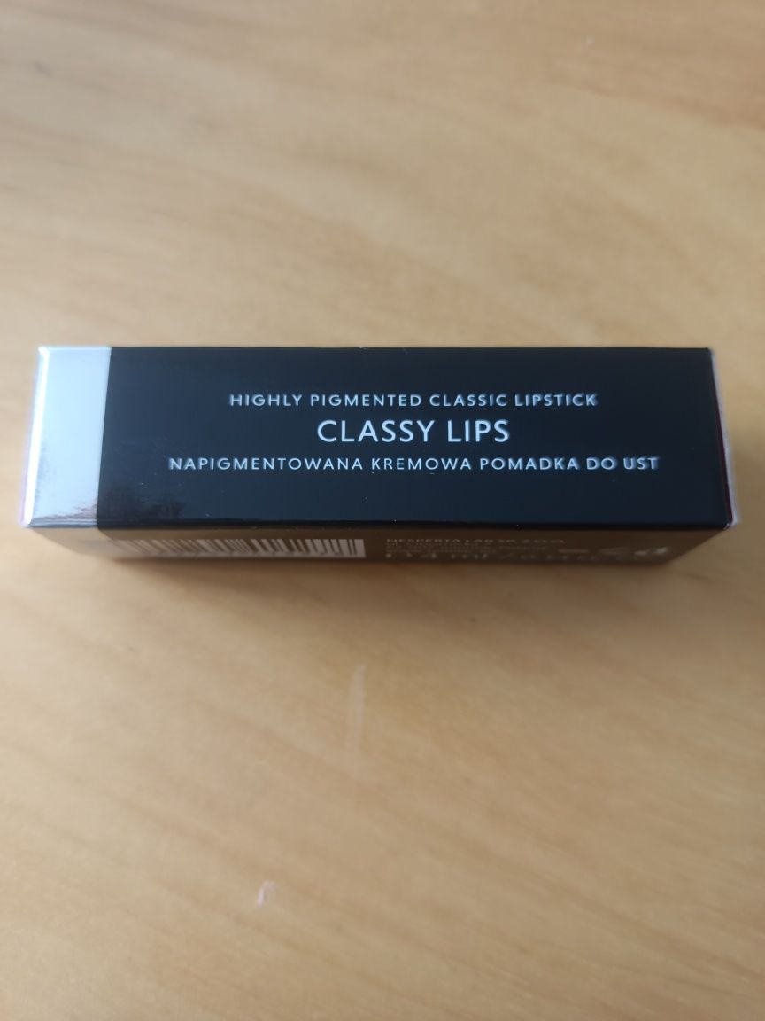 Pomadka Semilac Classy Lips nr 063 Legendary Red