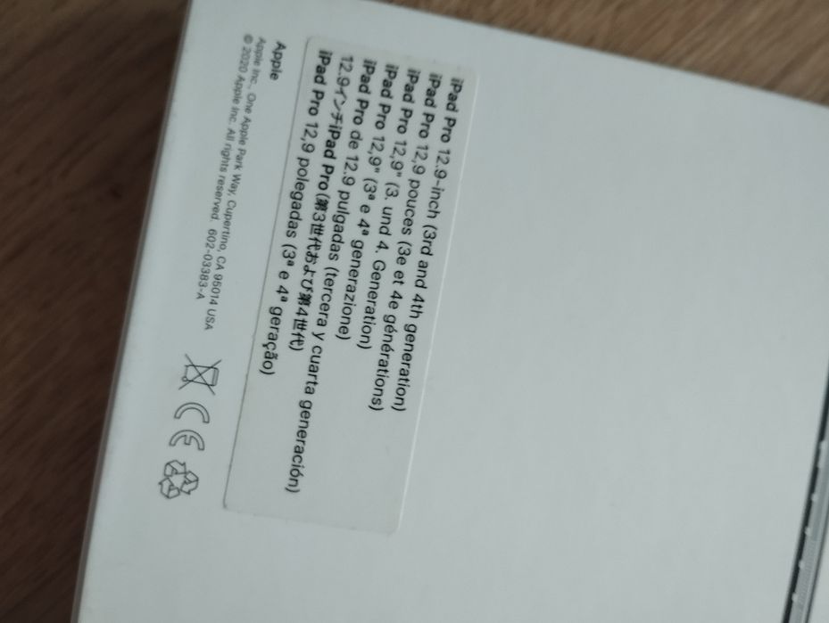 Apple Smart Keyboard Folio iPad Pro 12.9" (3ª & 4ª Geração) – Muito Bo