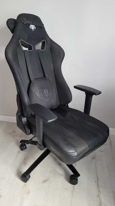 Fotel DIABLO CHAIRS X-Player 2.0 Normal Size Czarno-czarny