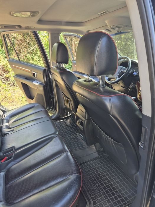 Hyundai santafe              .