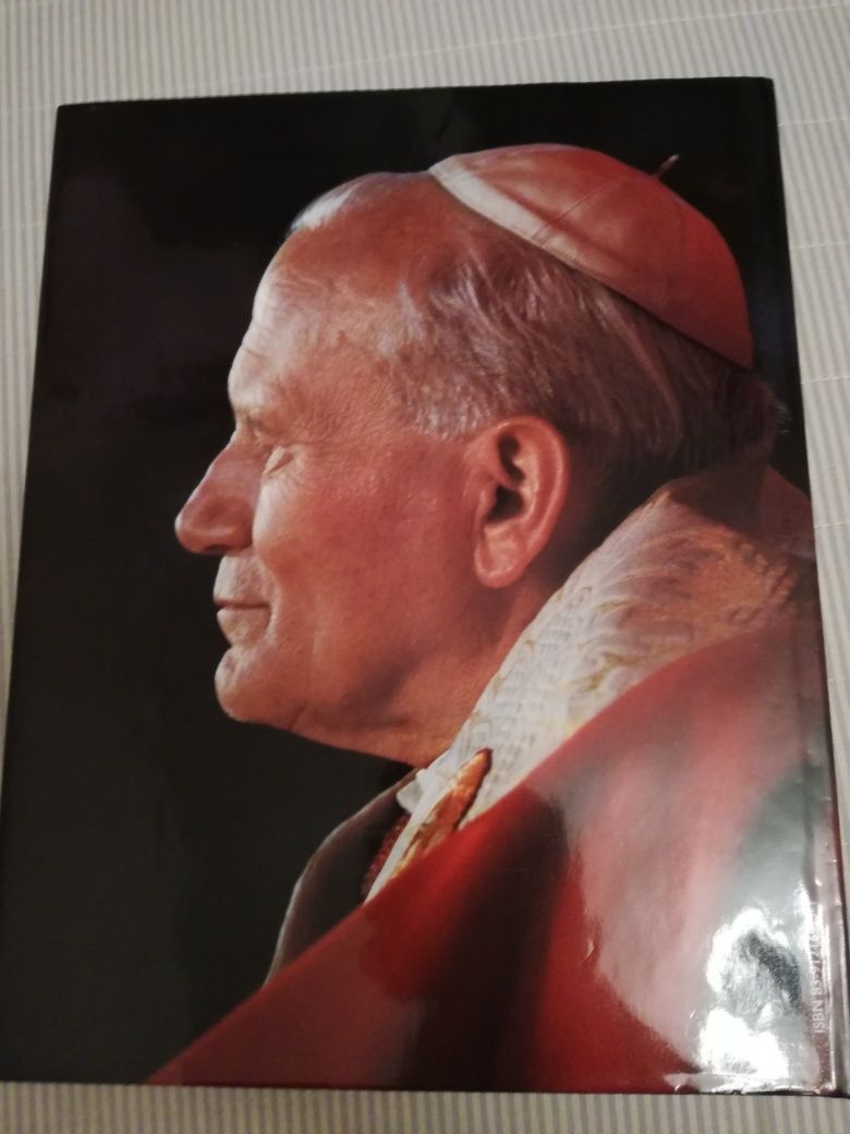 Świetna na prezent Nowa książka Święty Ojciec. Zwierzenia papieskiego