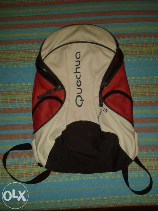 Mochilas Quechua e Caperlan