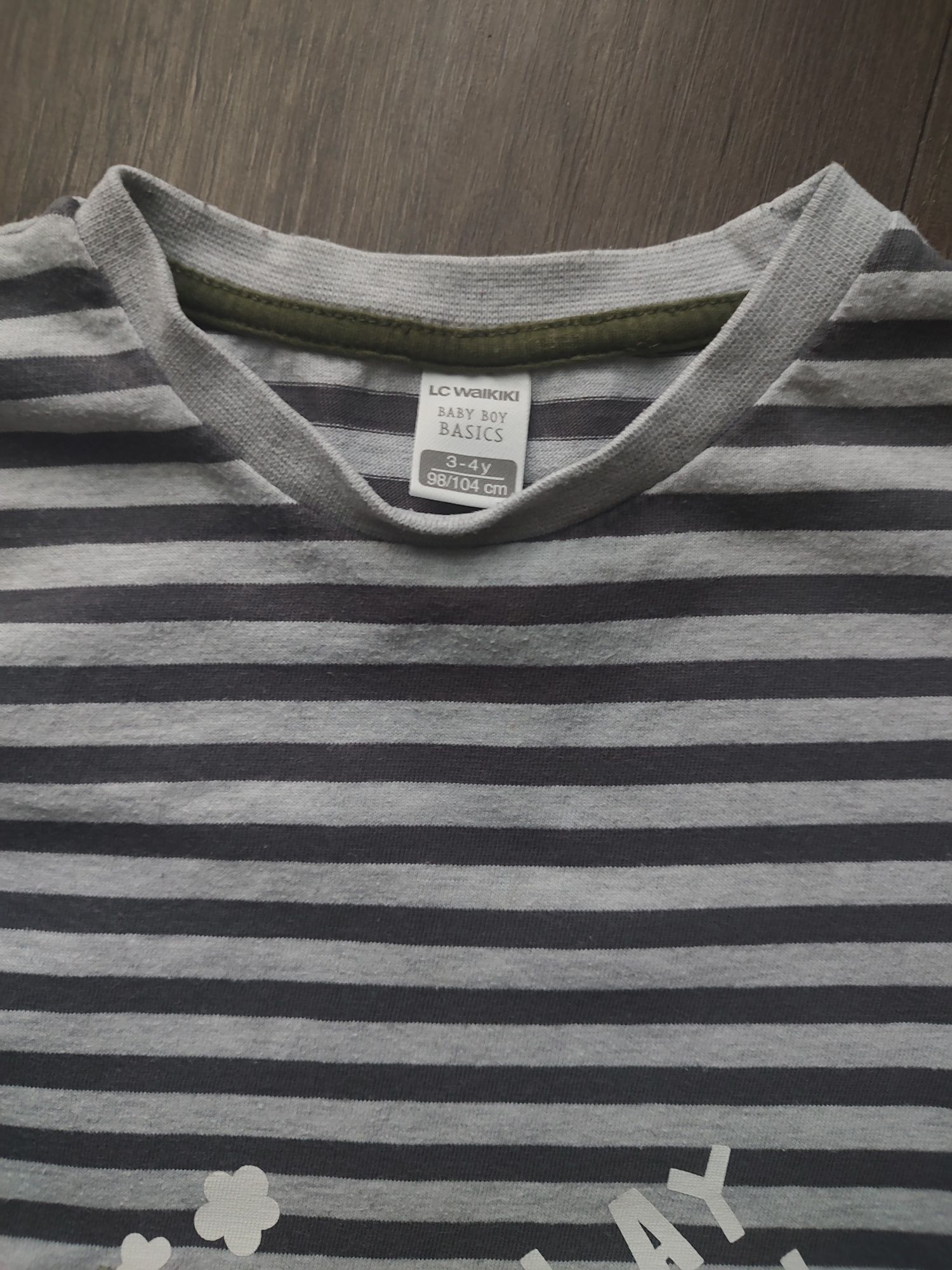 Koszulka z długim rękawem chłopięca r.98/104 LC WAIKIKI