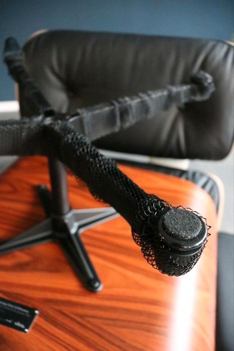 Poltrona Vitra Lounge Eames completamente nova! Poltrona e apoio para