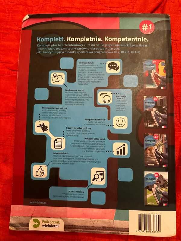 Język niemiecki Komplett plus 1 podręcznik