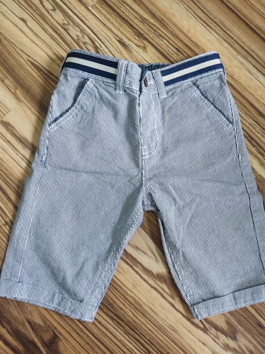 Krótkie spodenki chłopięce