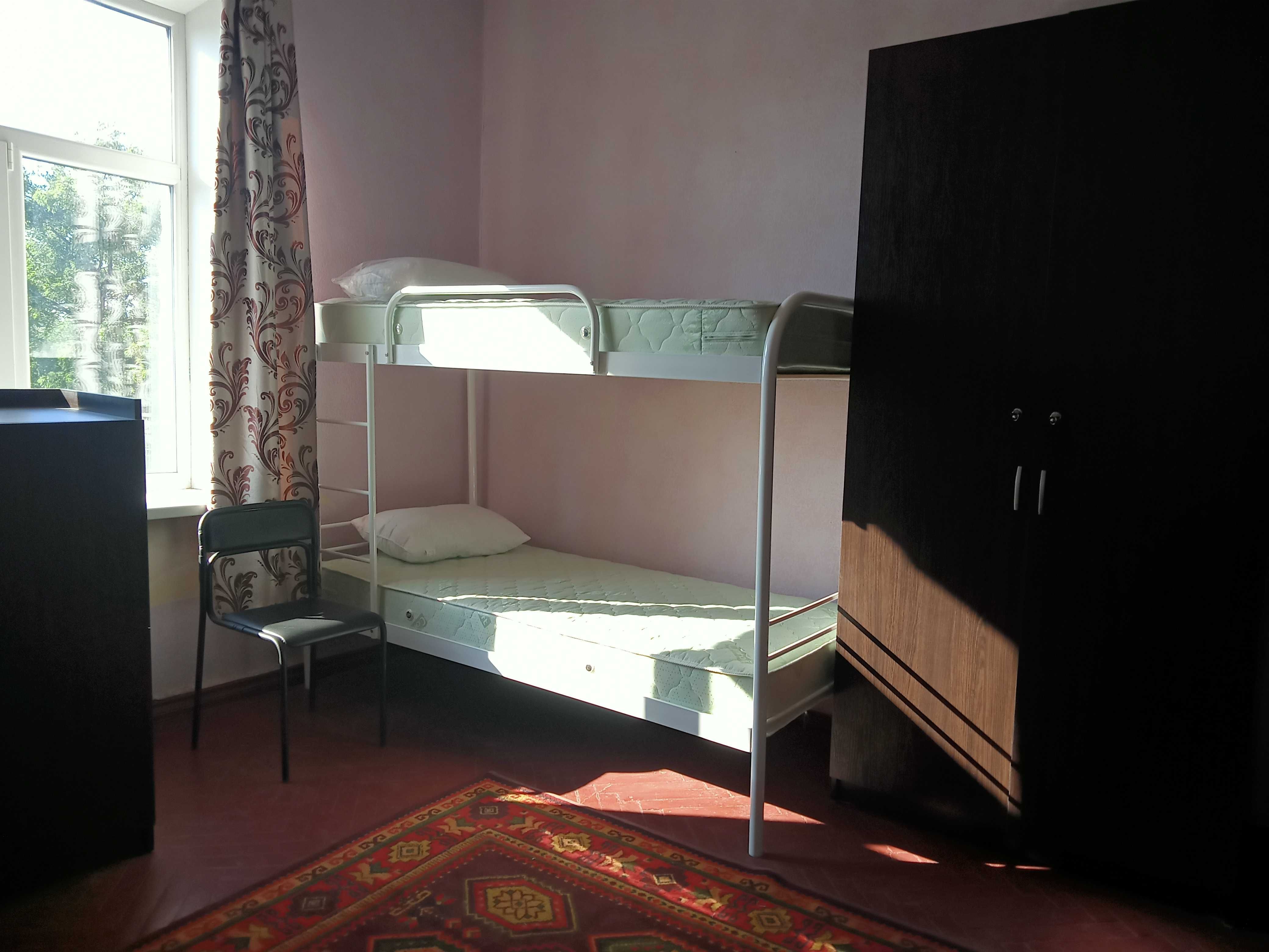 Продам металлическую двухярусную ковать