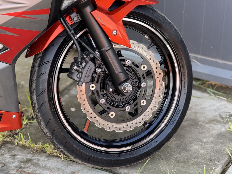 Kawasaki Ninja 400cc Японія Motozet
