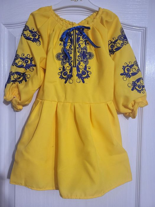 Продам дитячу вишиванку !