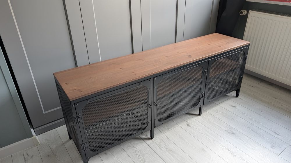 Szafka RTV Ikea Fiallbo, metal drewno pod telewizor