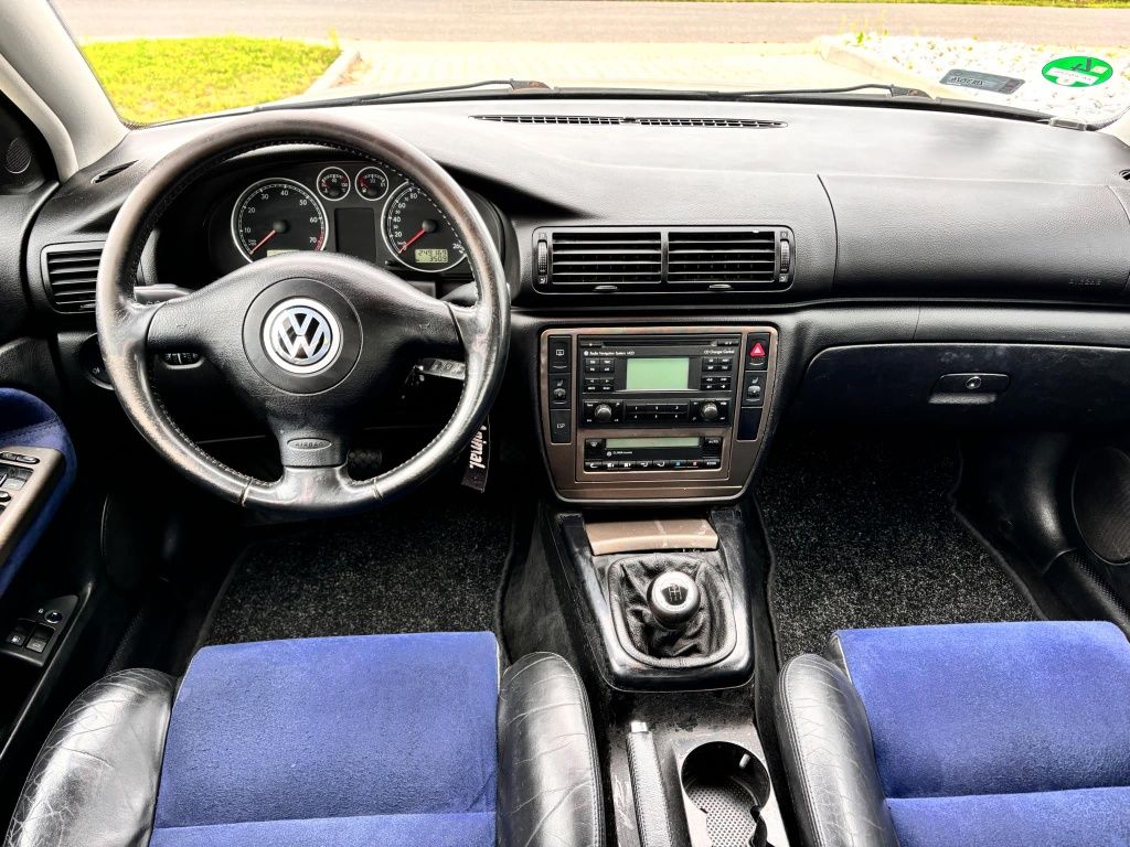 Passat 2.0 4Motion * 4x4 * Skóra * Nawigacja * 240 przebiegu