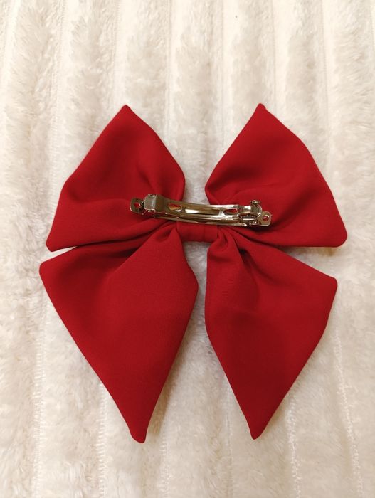 Бант-заколка для  зачіски на новорічну фотоссесію