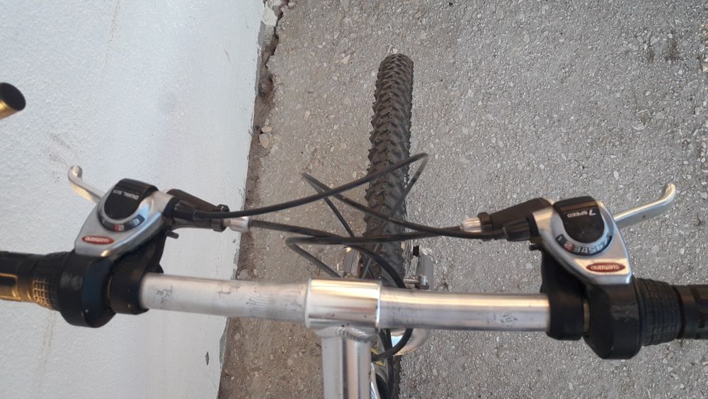 Bicicleta Shimano - toda em alumínio