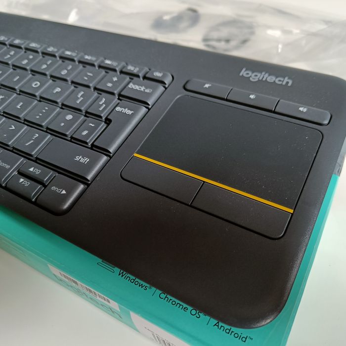 Klawiatura Logitech K400 plus