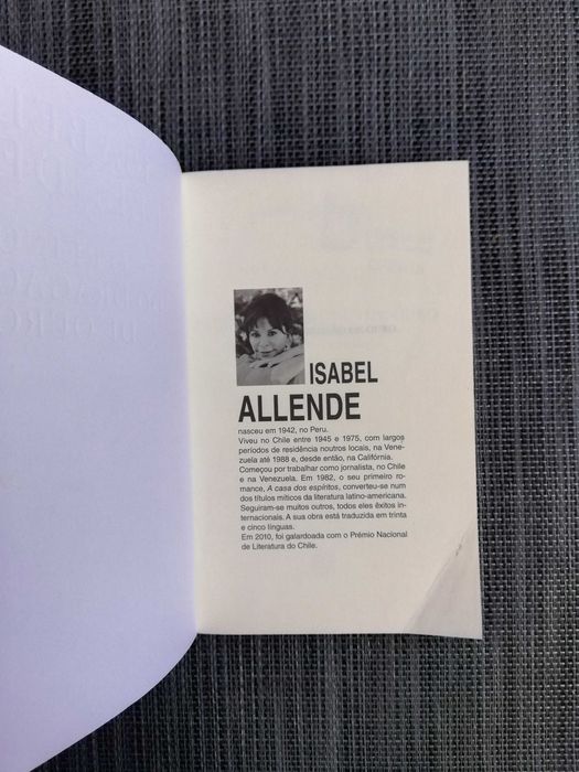 O Reino do Dragão de Ouro - Isabel Allende (portes grátis)