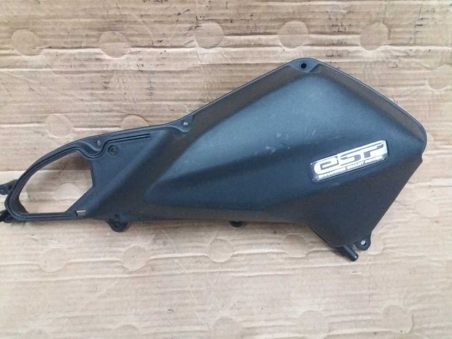 Tampa da caixa do filtro de ar Honda PCX125 de  2019 a 2020