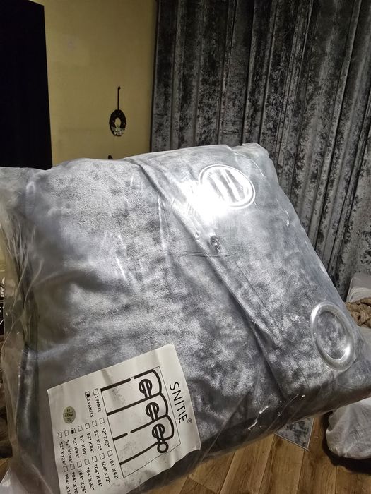 Aksamitne Zasłony Popielate na przelotkach zestaw  132.08 x 243.84