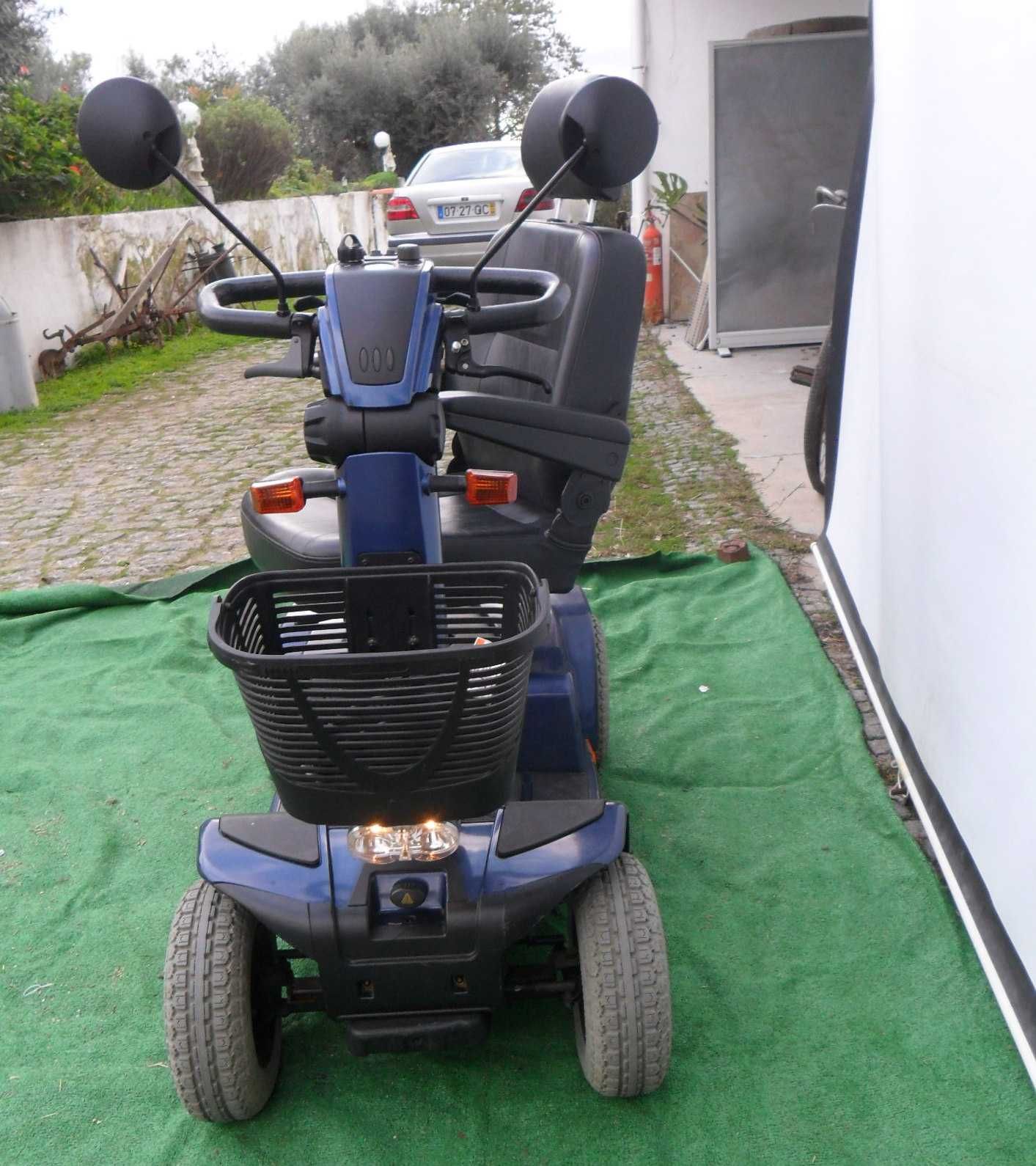 Scooter de mobilidade baterias a estrear