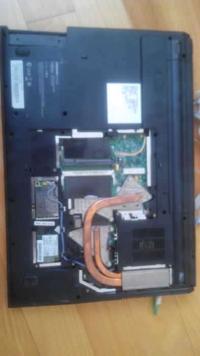 Fujitsu Siemens Amilo XA3530 {MS2244) /Esprimo V6545 на разборке